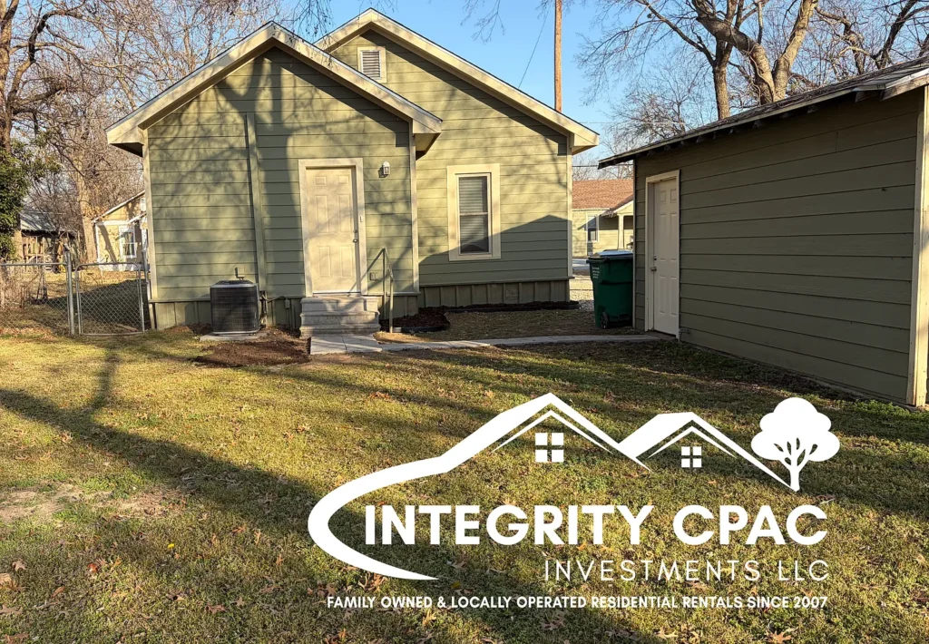 Back of 513 Ritchey - cute rental home with nice back yard in Gainesville, Texas